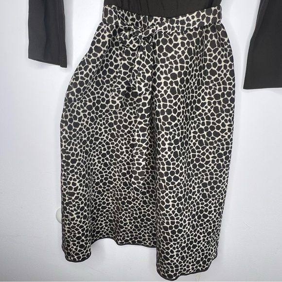 MaxMara flattering Brown and Beige Dress - Picture 7 of 9